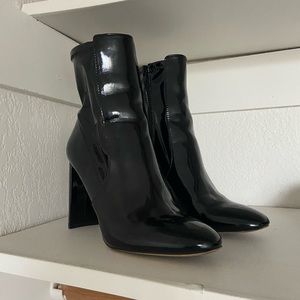 Aldo 8.5 heeled boots shiny black